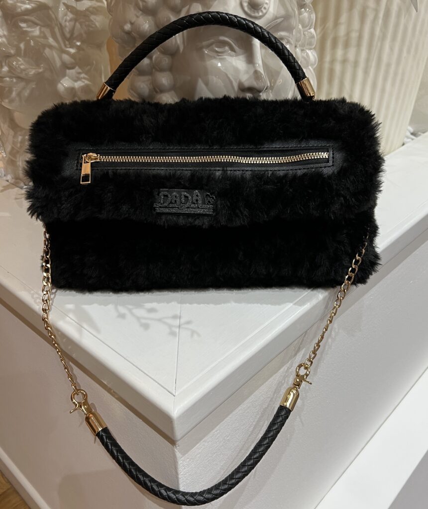 Borsa Teddy ZIP all’uncinetto, nero