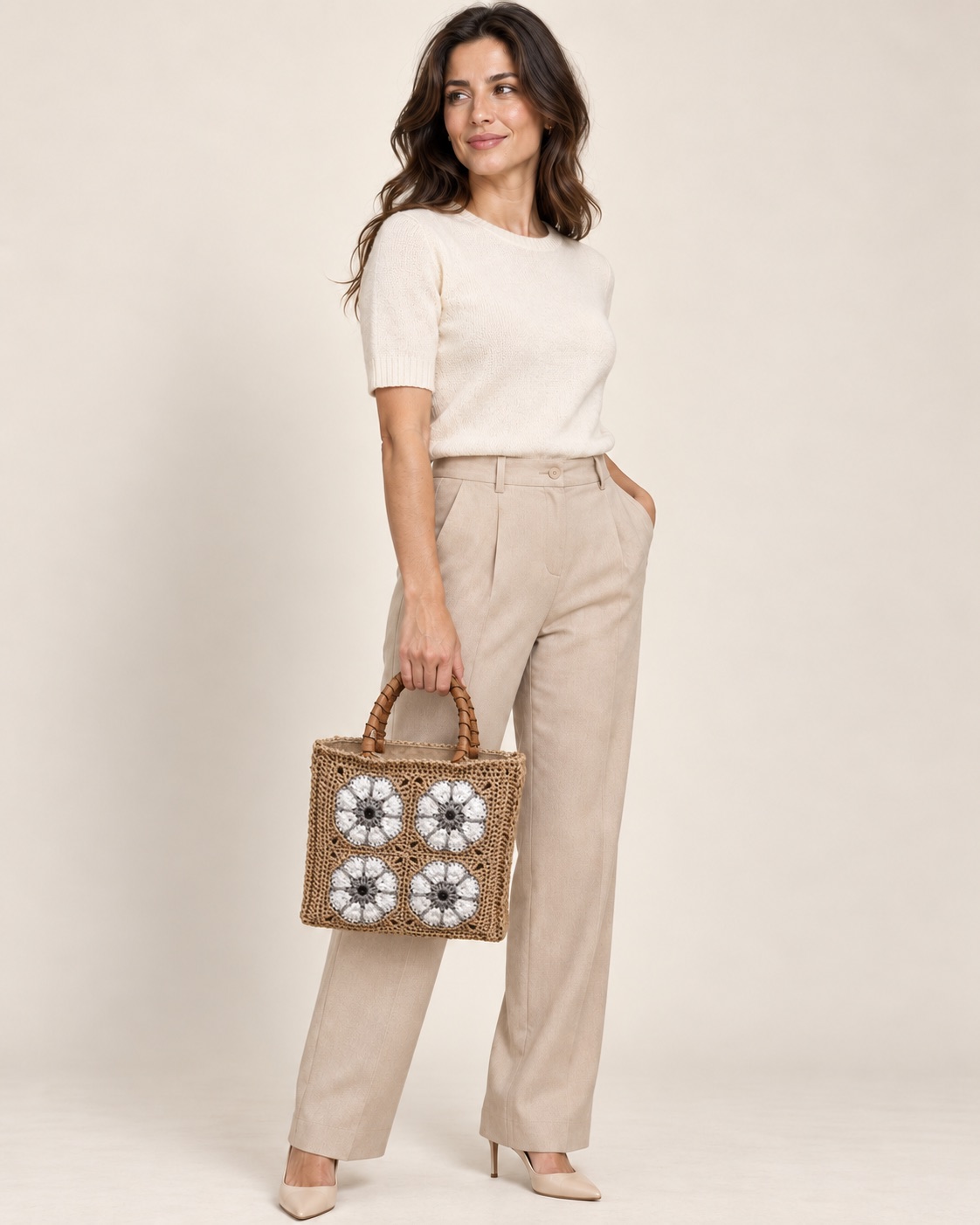 Anteprima IA: modella di riferimento con la borsa Dalia